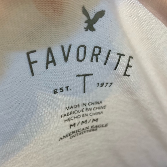 American Eagle Pink Floral T-Shirt - Picture 5 of 5